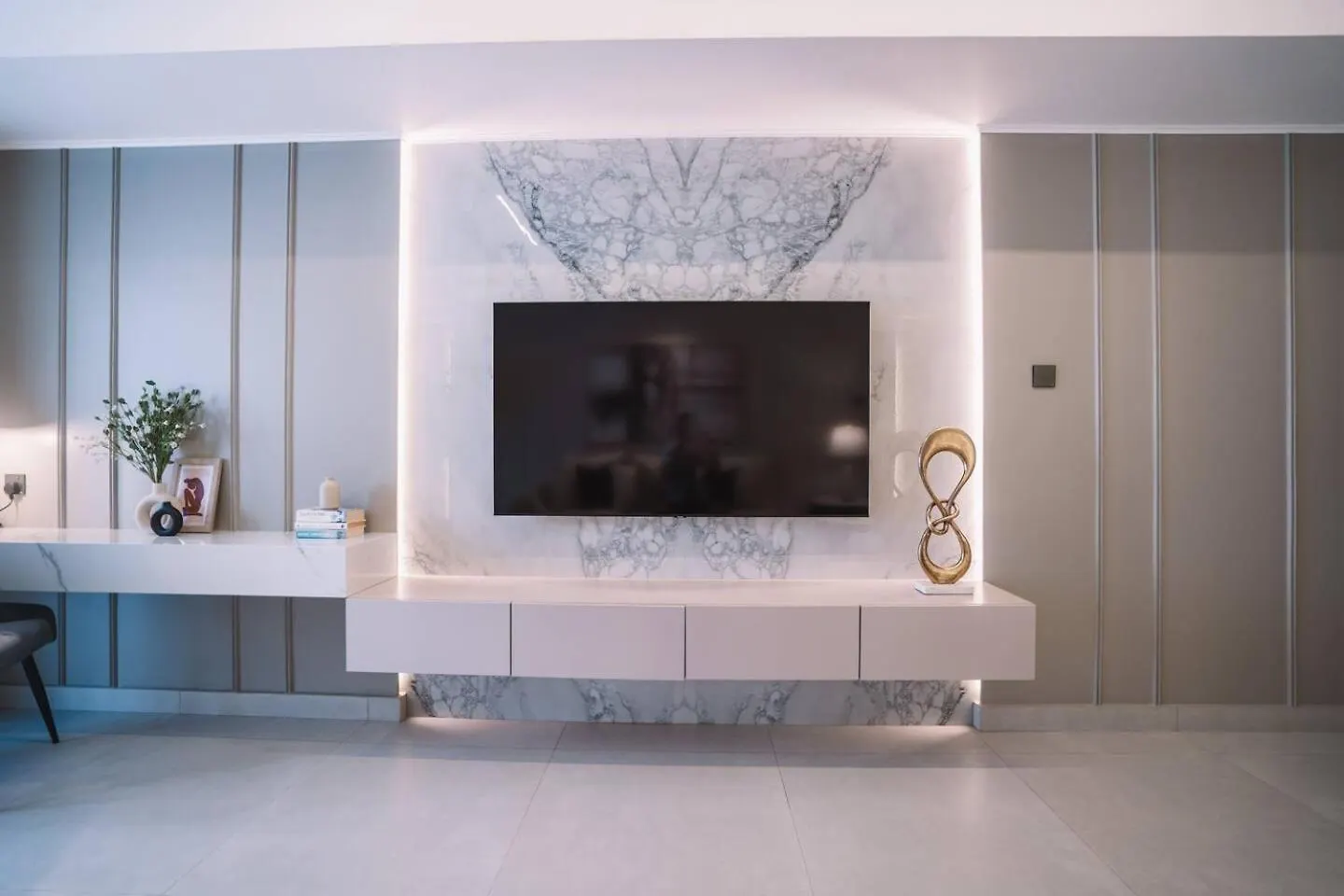 Sky High One Bedroom With Palm And Sea View Dubai